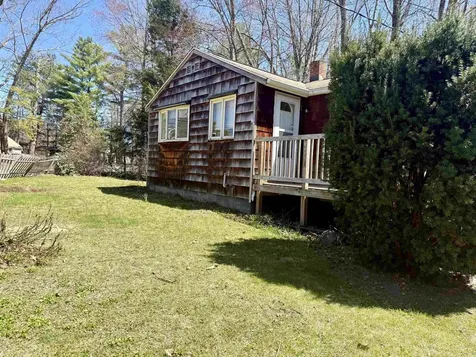 40 Riverside Drive Fremont NH 03044