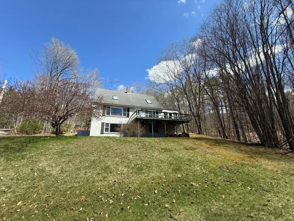 33 Kolbe Lane Enfield NH 03748
