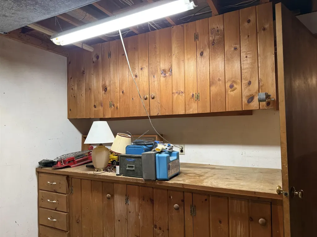 33 Kolbe Lane Enfield NH 03748