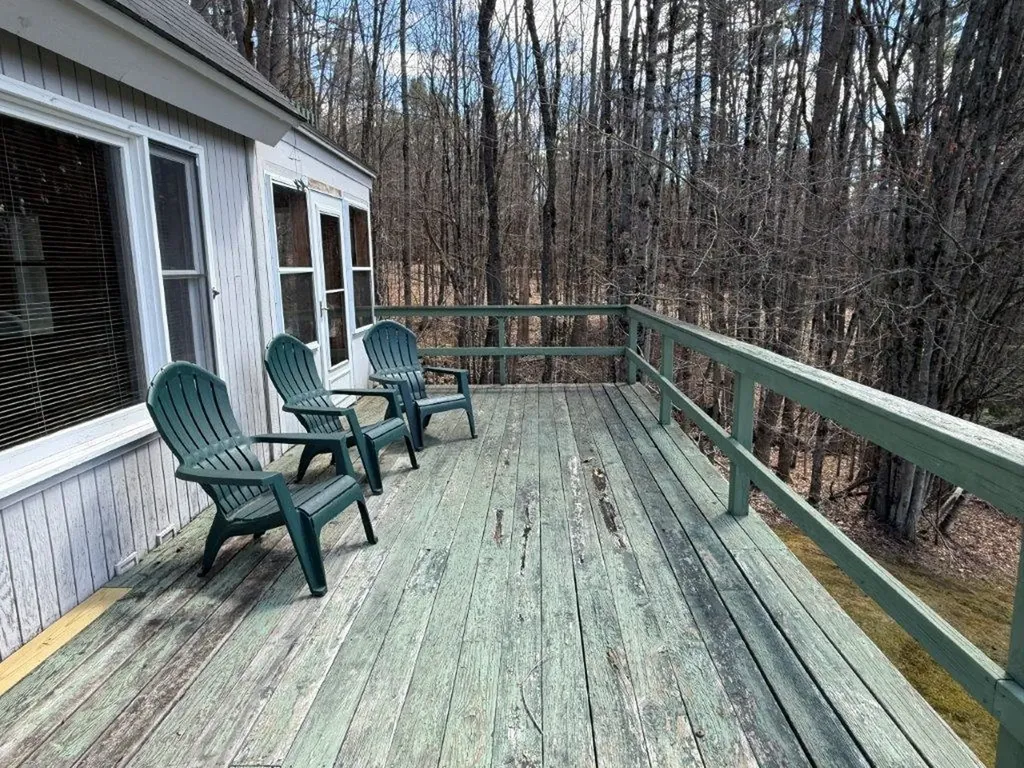 33 Kolbe Lane Enfield NH 03748