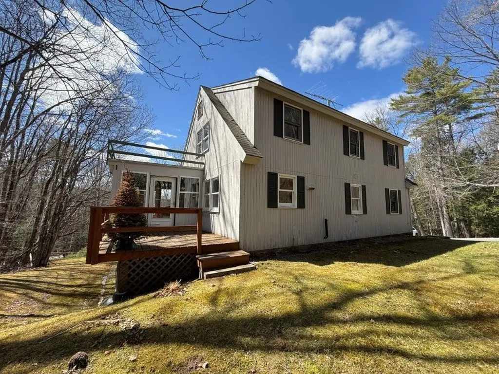 33 Kolbe Lane Enfield NH 03748