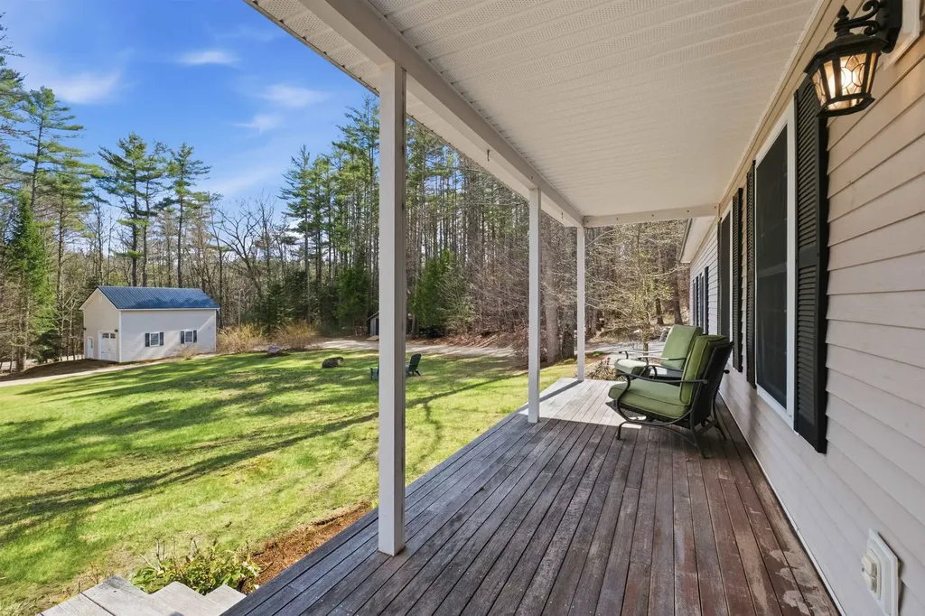 249 Perch Pond Road Holderness NH 03245