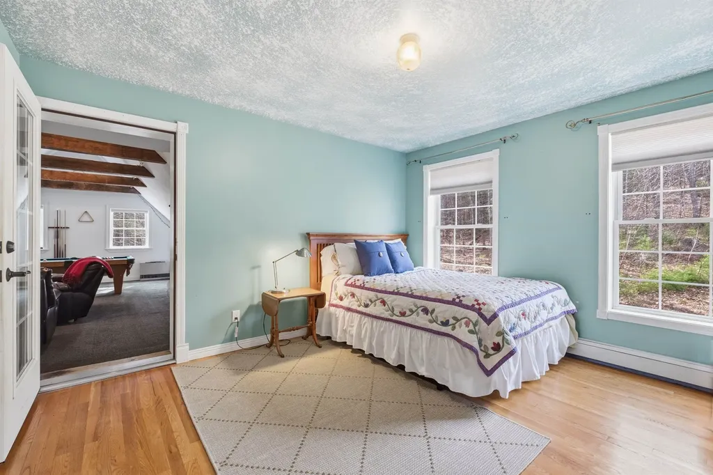 249 Perch Pond Road Holderness NH 03245