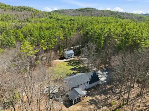 249 Perch Pond Road Holderness NH 03245