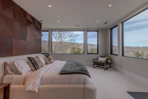 59 Garden Loop Road Winhall VT 05340