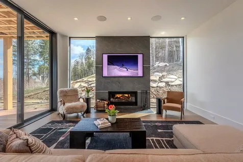 59 Garden Loop Road Winhall VT 05340