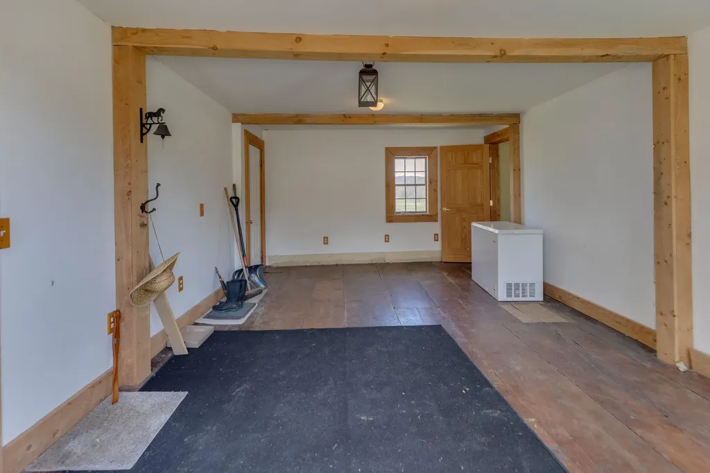 872 Tenney Mountain Highway Plymouth NH 03264
