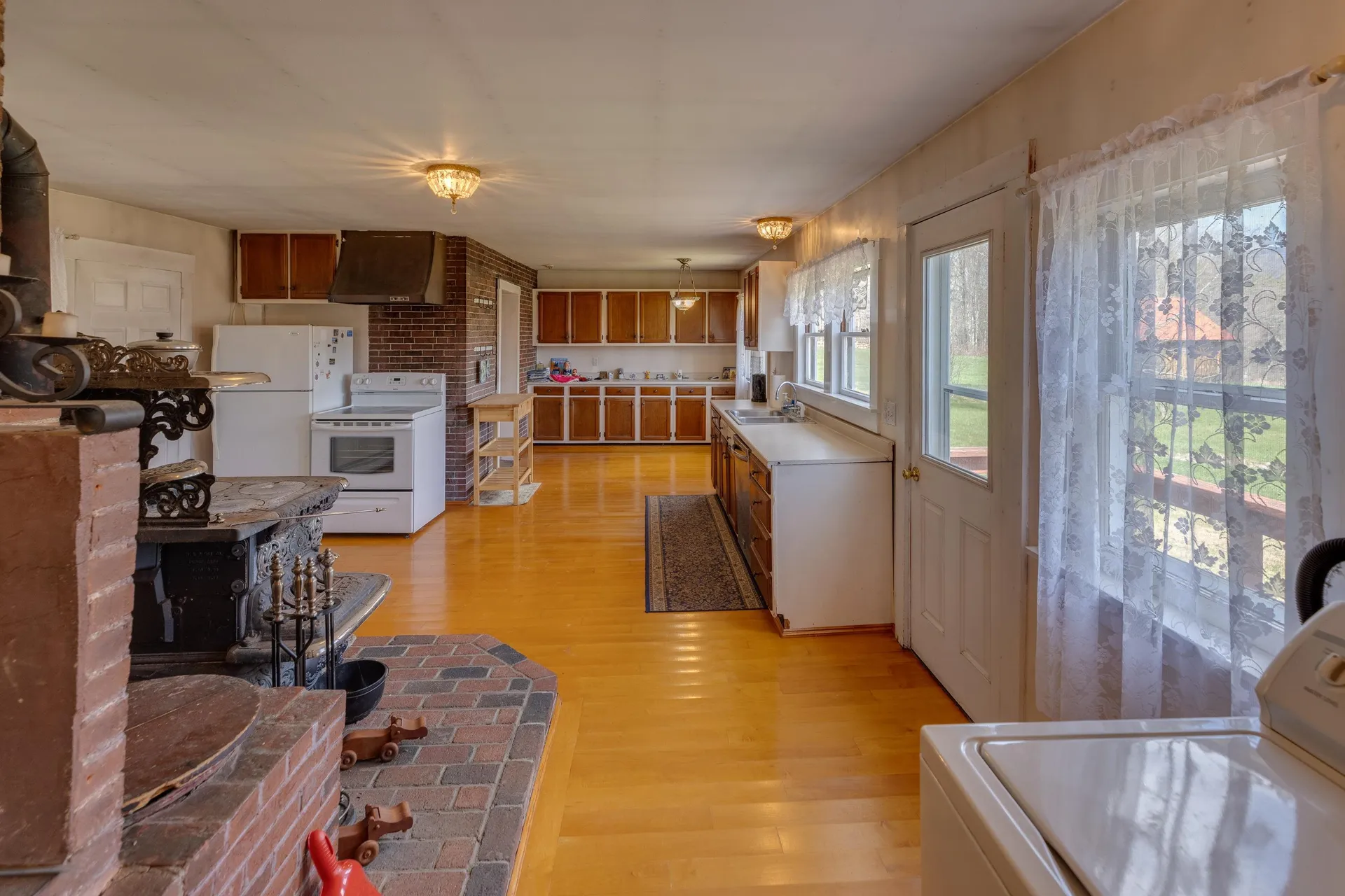 872 Tenney Mountain Highway Plymouth NH 03264
