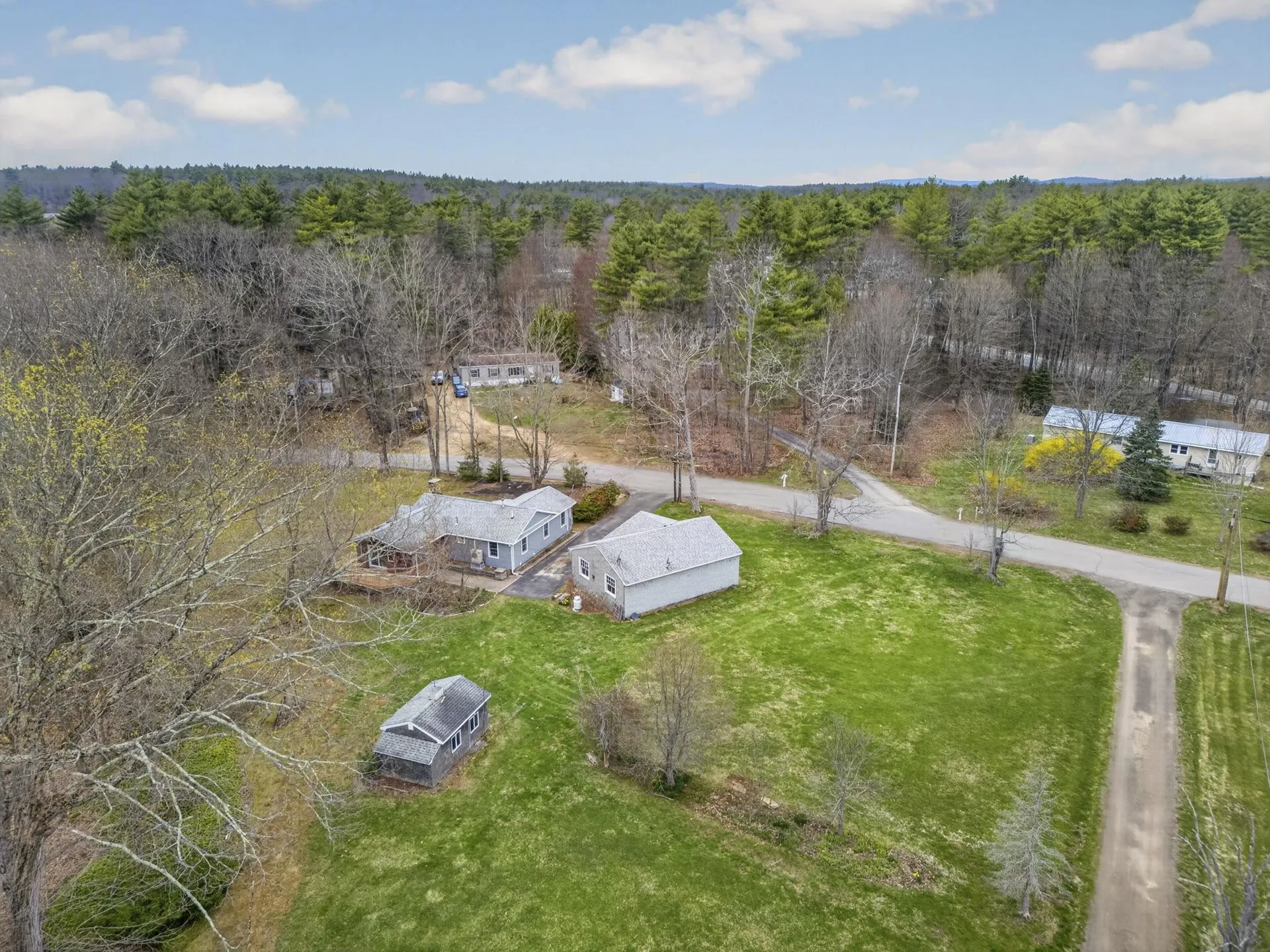 405 N River Road Epping NH 03042