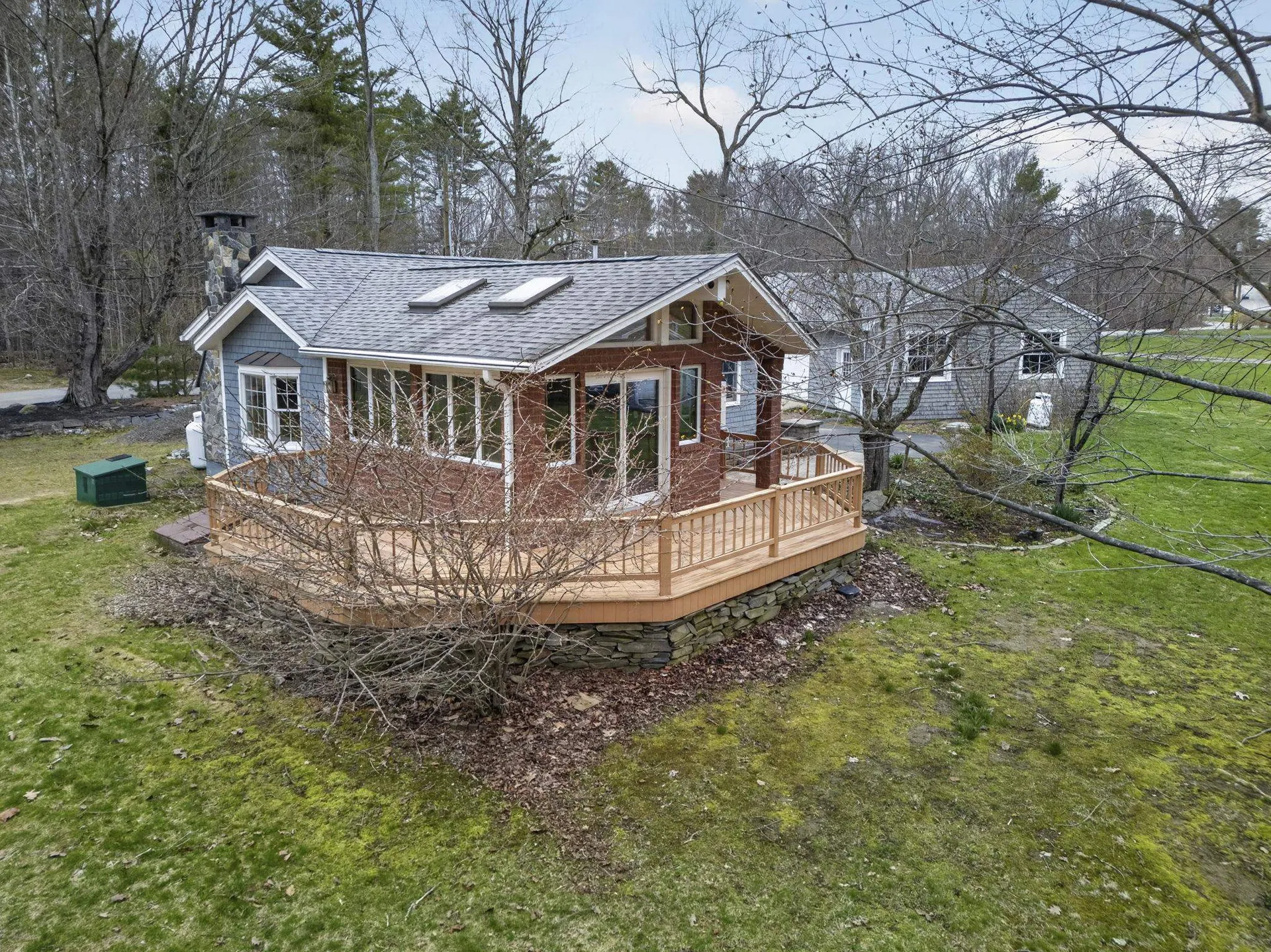 405 N River Road Epping NH 03042
