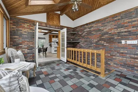405 N River Road Epping NH 03042
