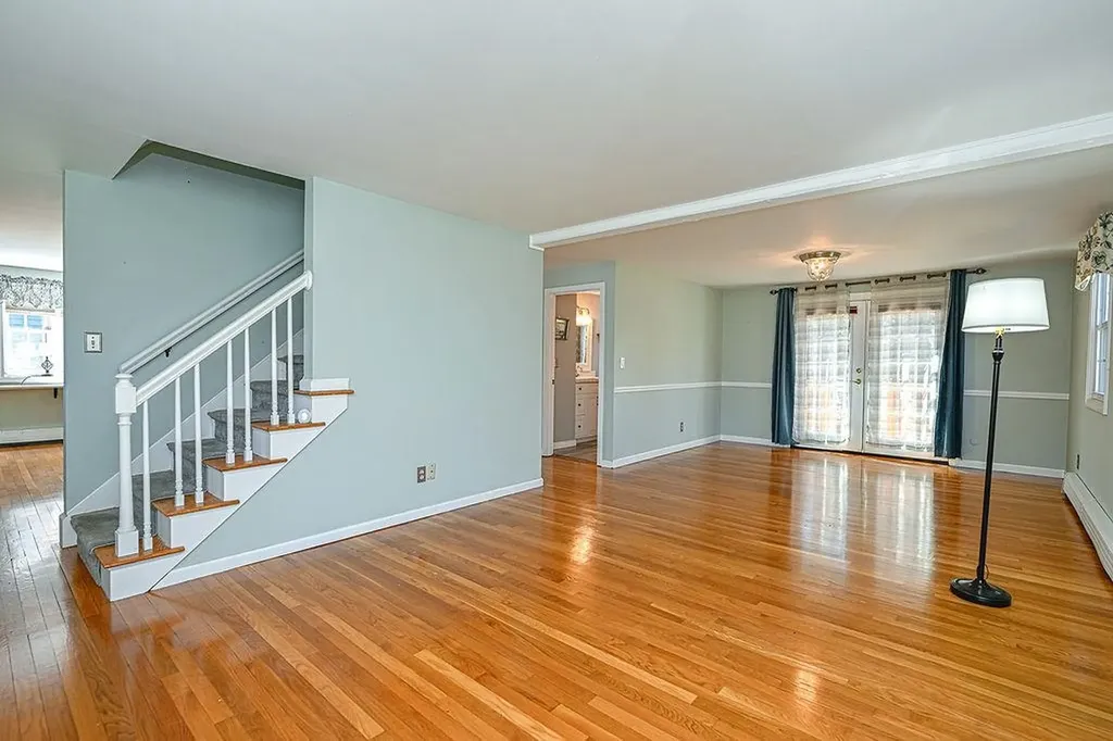 32 Hickory Drive Amherst NH 03031