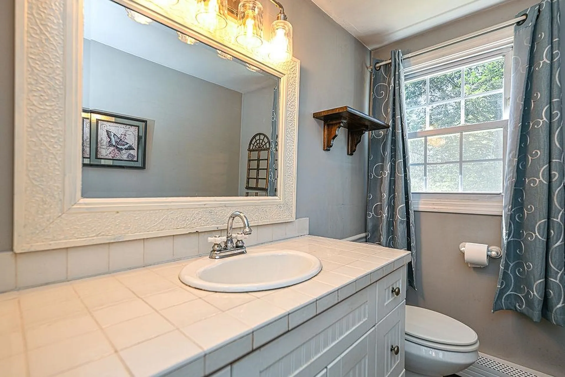 32 Hickory Drive Amherst NH 03031