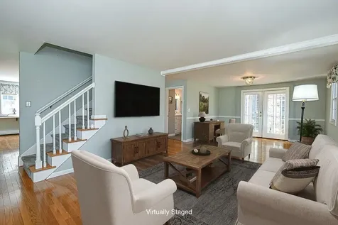 32 Hickory Drive Amherst NH 03031