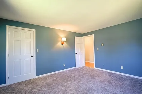 32 Hickory Drive Amherst NH 03031
