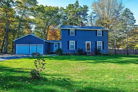 32 Hickory Drive Amherst NH 03031