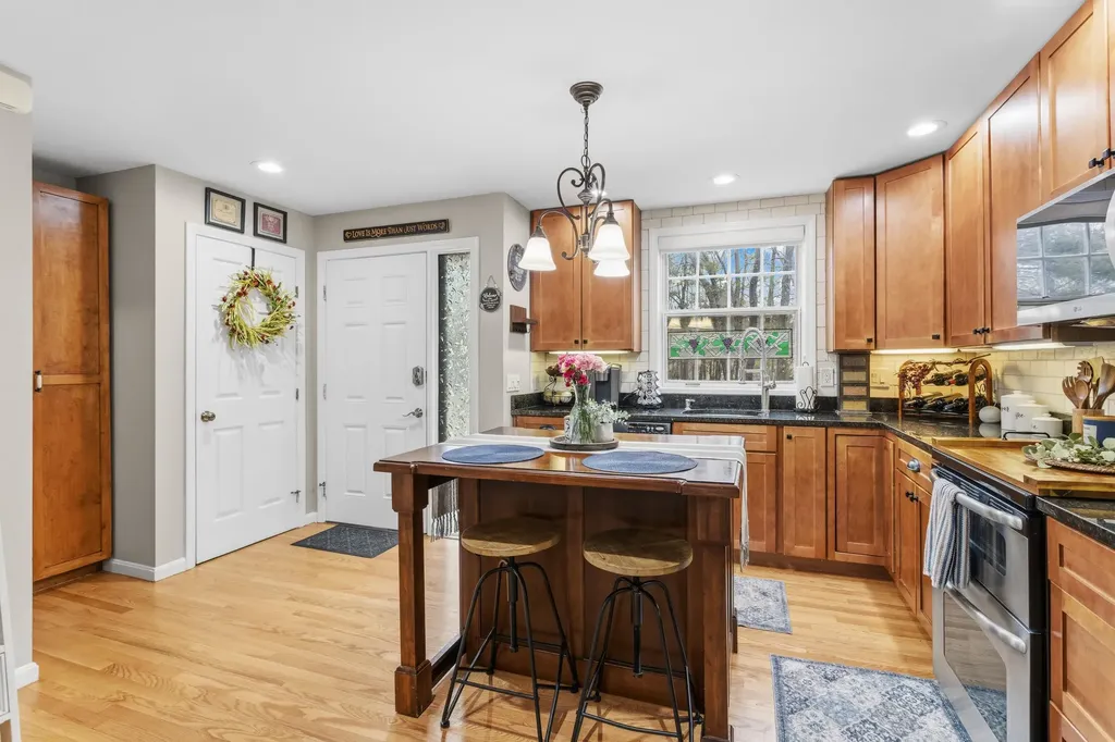 1465 Hooksett Road Hooksett NH 03106