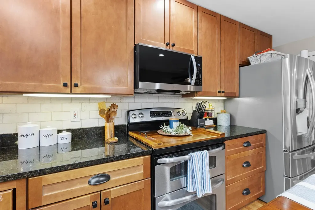 1465 Hooksett Road Hooksett NH 03106