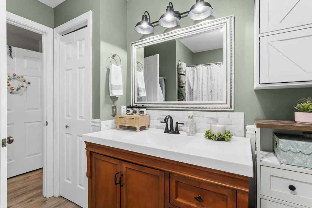 1465 Hooksett Road Hooksett NH 03106