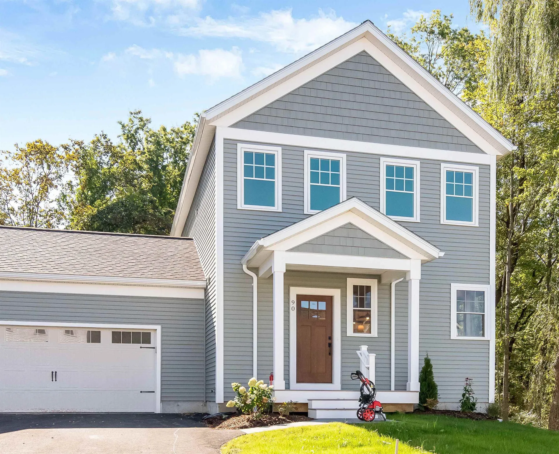 87 Dogwood Circle Milton VT 05468