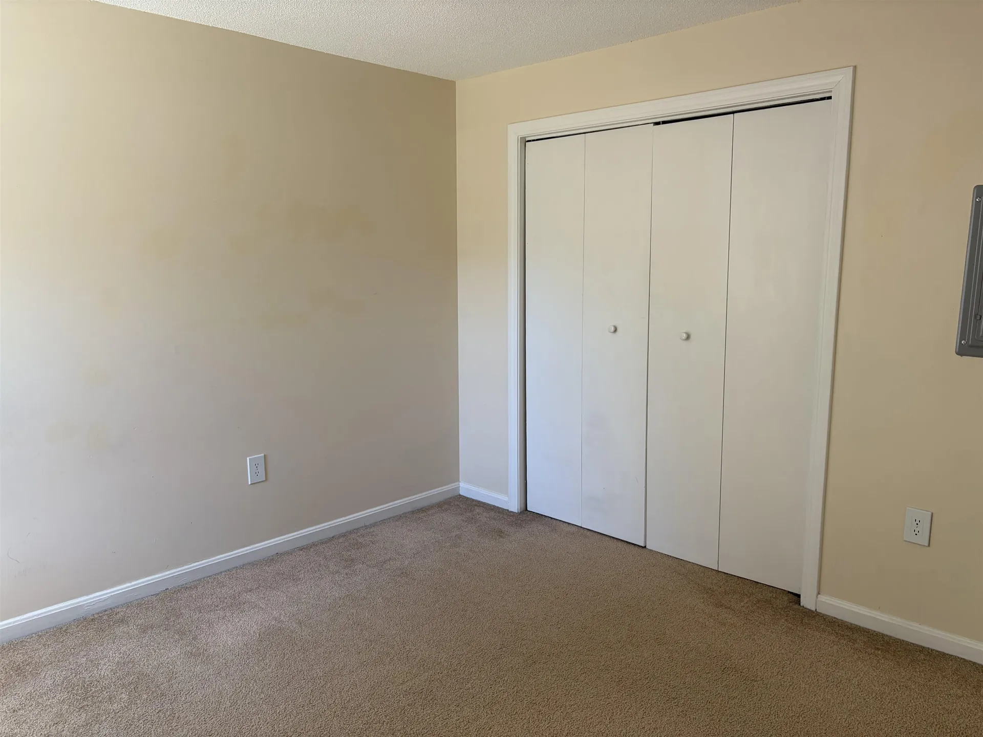 804 White Cedar Boulevard Portsmouth NH 03801