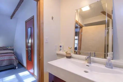 59 Zeller Camp Road Grafton VT 05146
