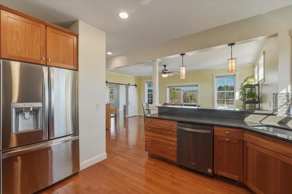 18 North Jefferson Road South Burlington VT 05403