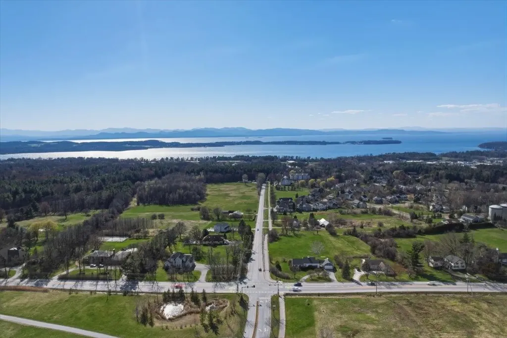 18 North Jefferson Road South Burlington VT 05403