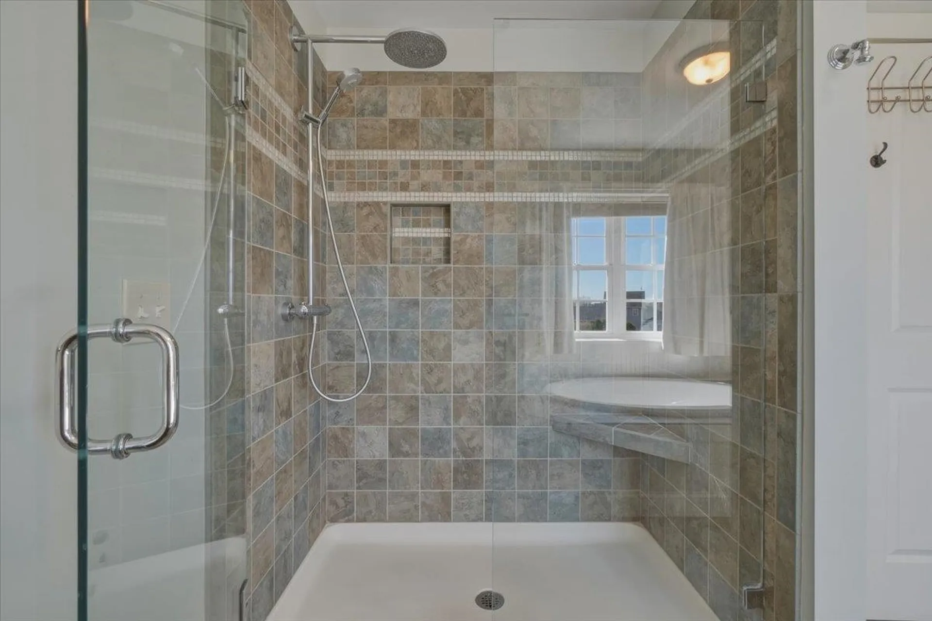 18 North Jefferson Road South Burlington VT 05403