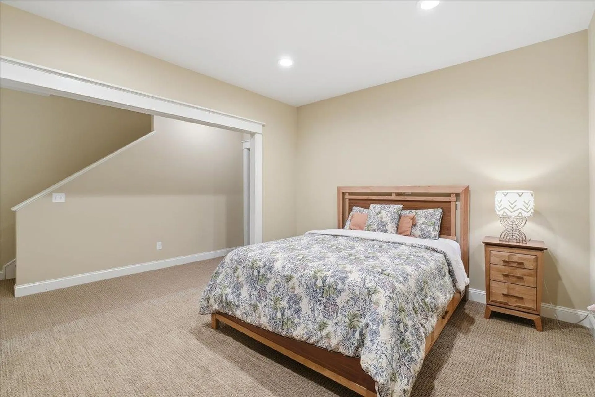 18 North Jefferson Road South Burlington VT 05403