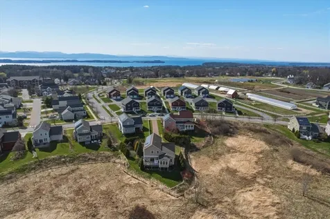 18 North Jefferson Road South Burlington VT 05403