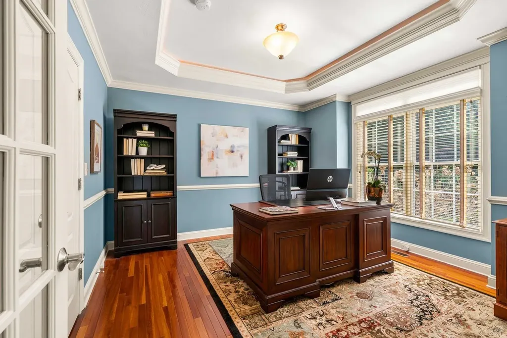 12 Amber Lane Bedford NH 03110