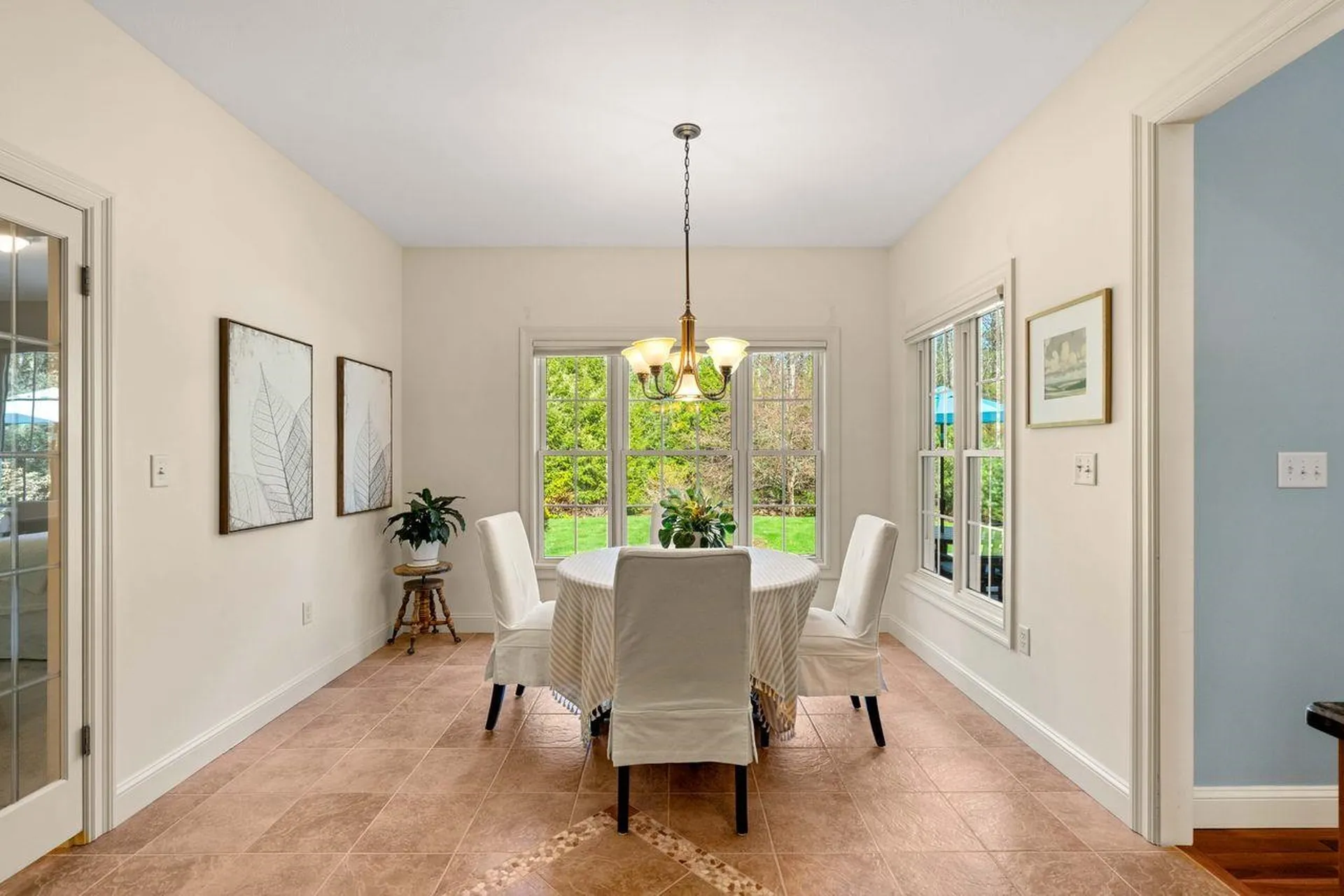 12 Amber Lane Bedford NH 03110