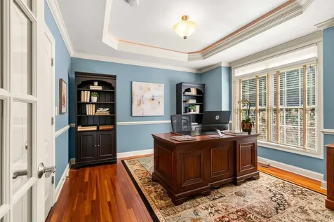 12 Amber Lane Bedford NH 03110