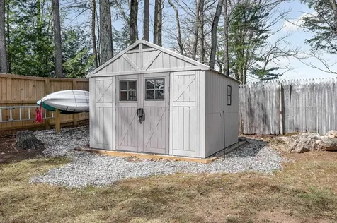 30 Back River Road Merrimack NH 03054