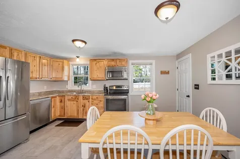 30 Back River Road Merrimack NH 03054