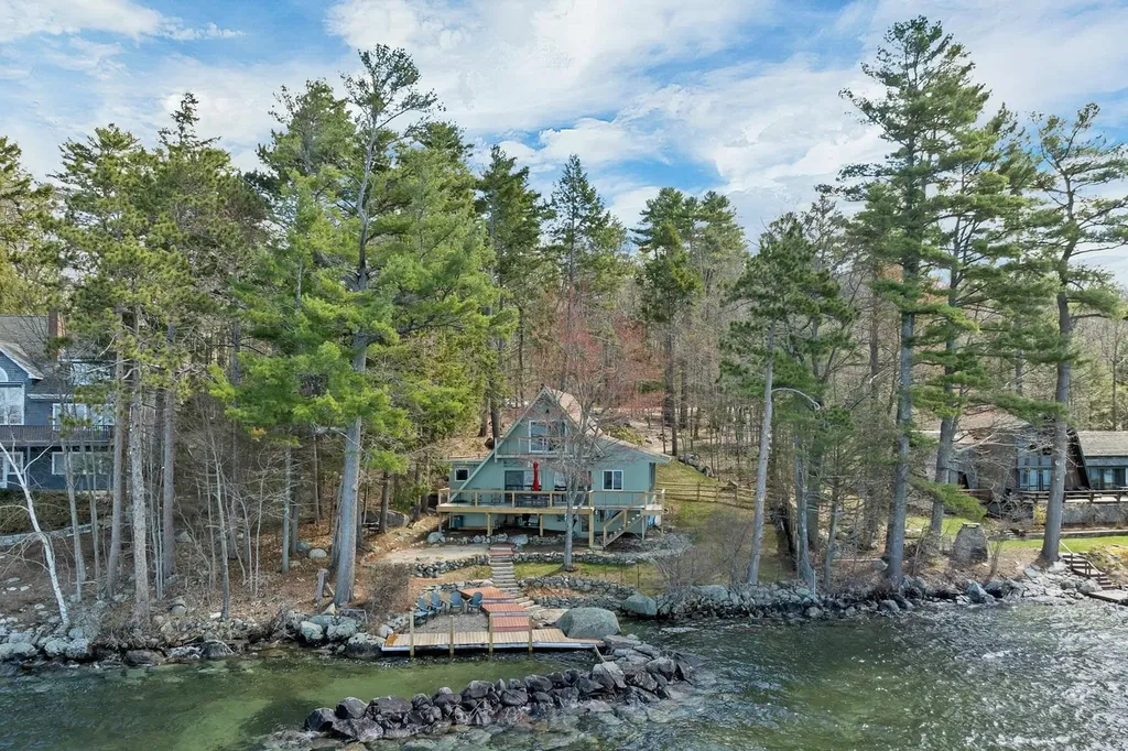 44 Eaglemere Road Tuftonboro NH 03853