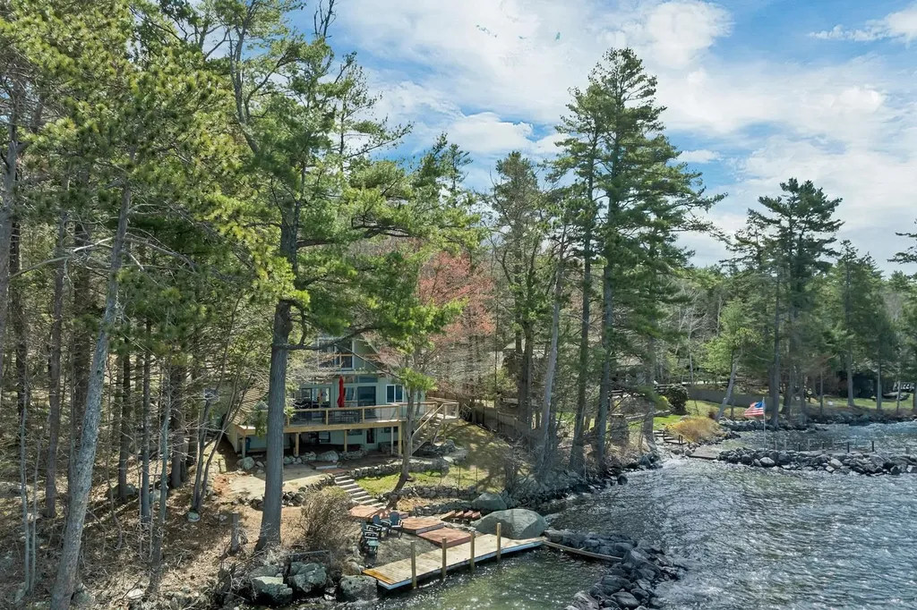 44 Eaglemere Road Tuftonboro NH 03853