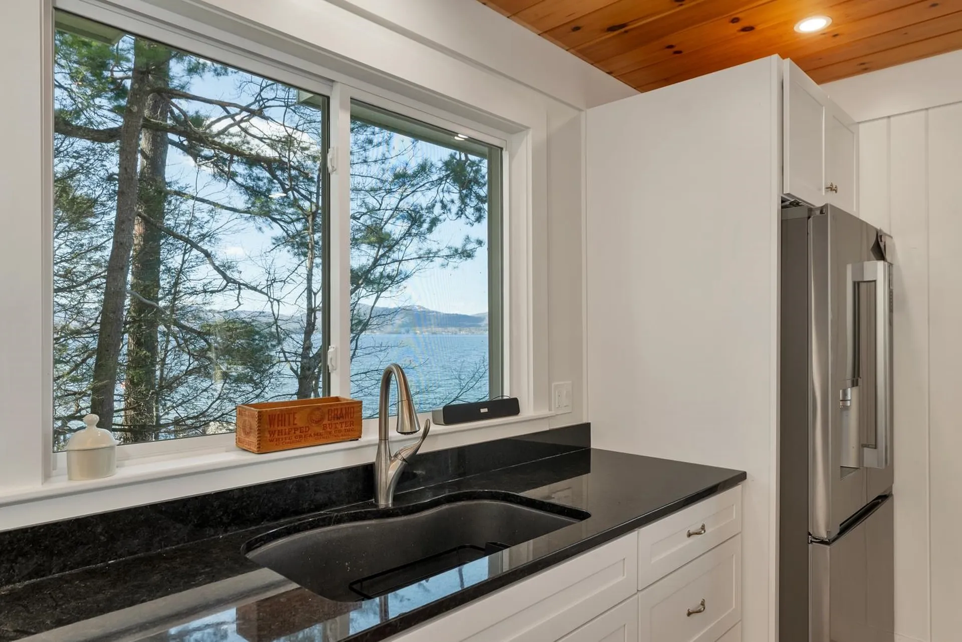44 Eaglemere Road Tuftonboro NH 03853
