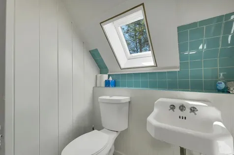 44 Eaglemere Road Tuftonboro NH 03853