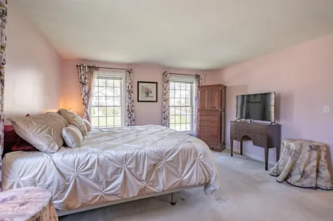 59 Rosegate Farm Drive Manchester NH 03109