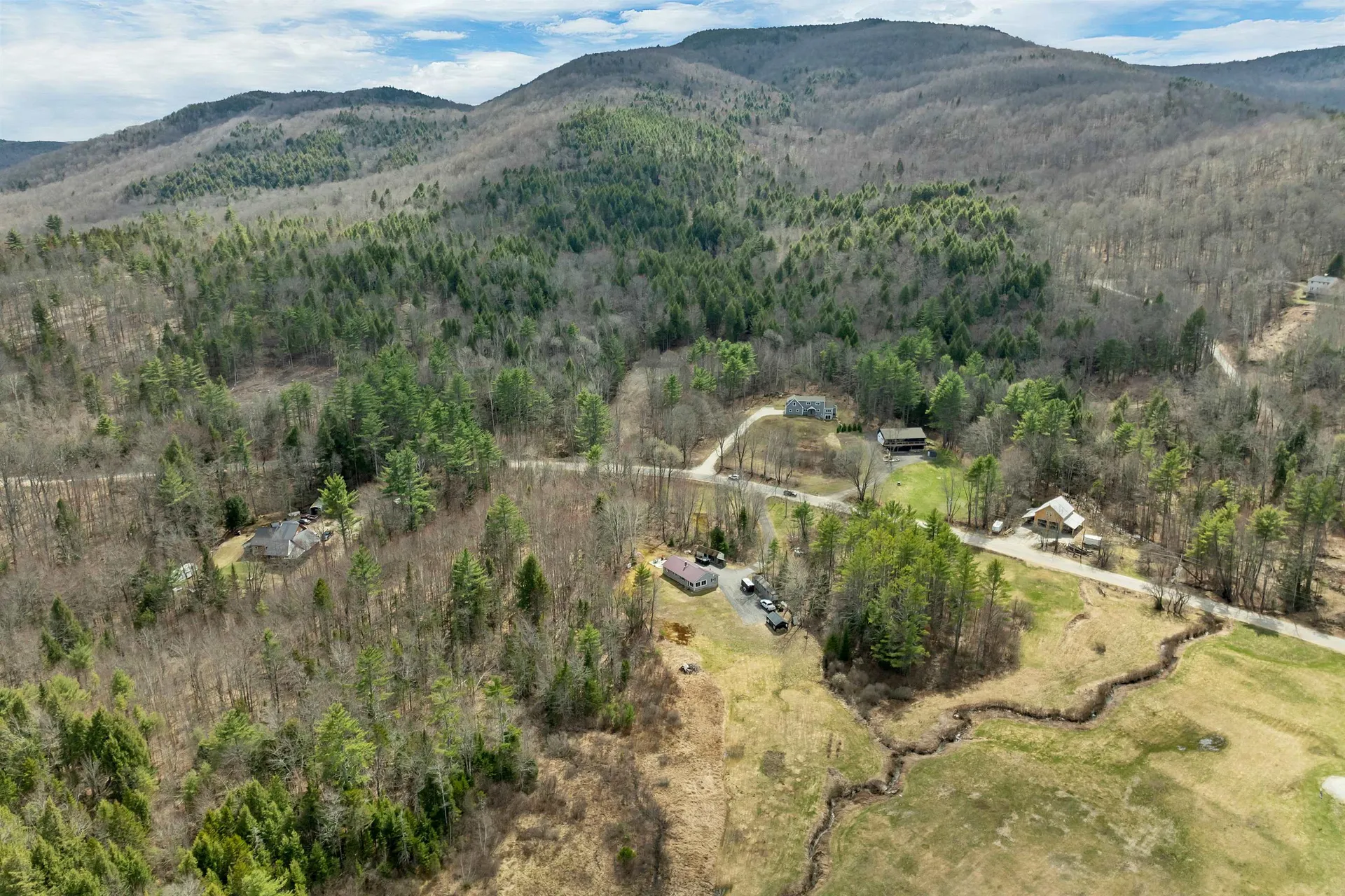 547 Texas Hill Road Plymouth NH 03264