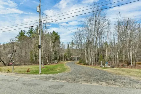 547 Texas Hill Road Plymouth NH 03264