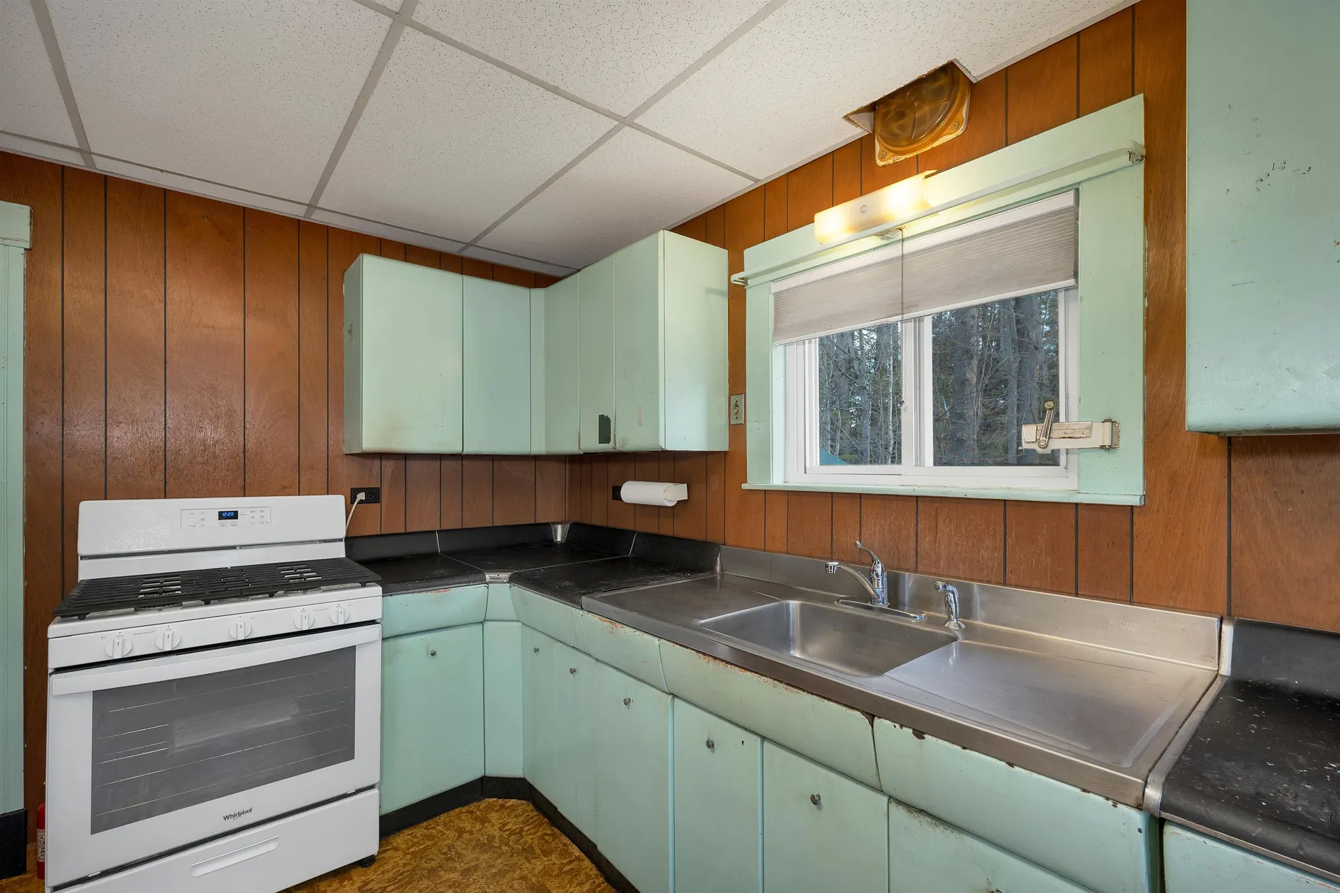 7 Bayley Avenue Plymouth NH 03264