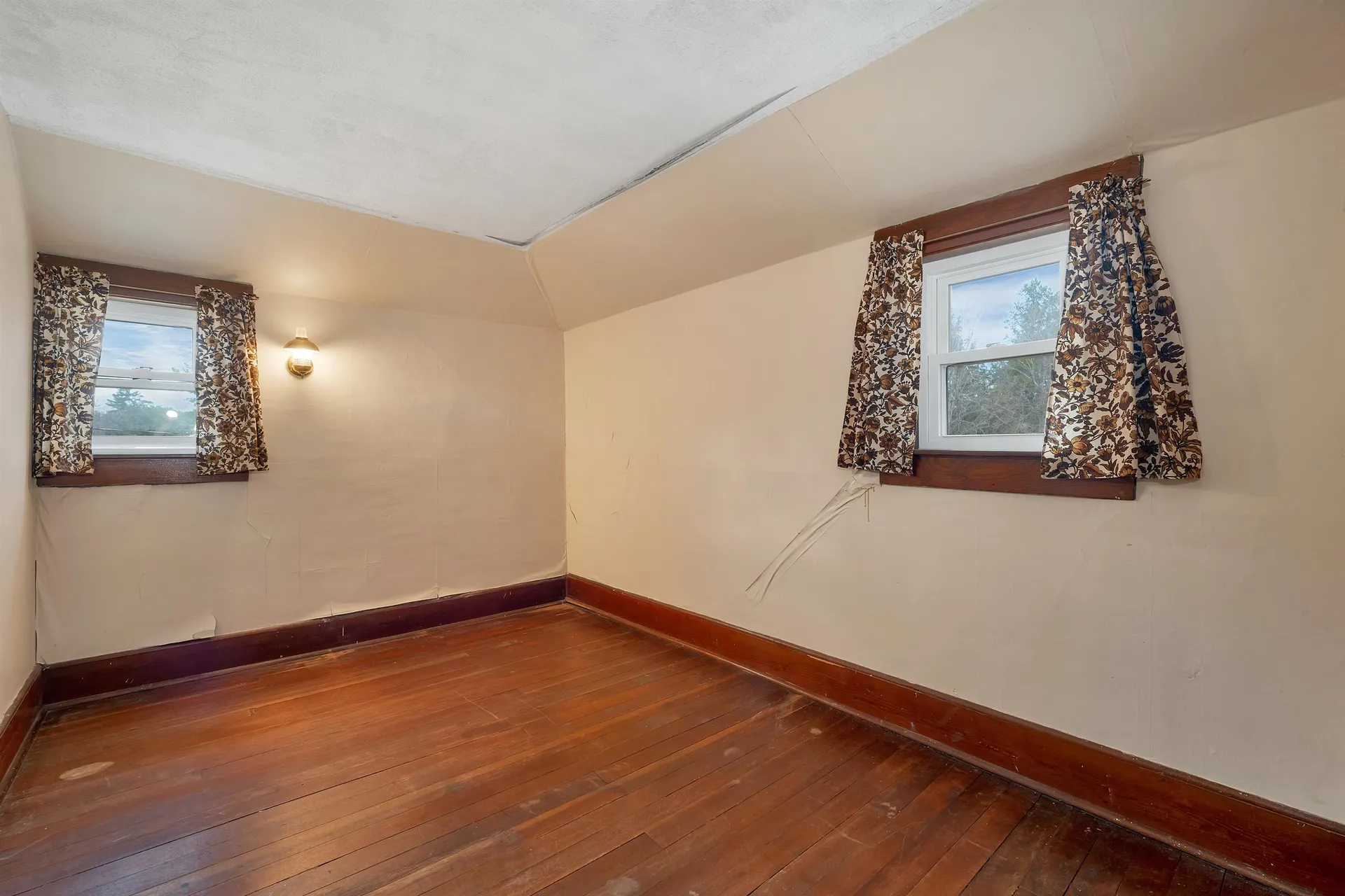 7 Bayley Avenue Plymouth NH 03264