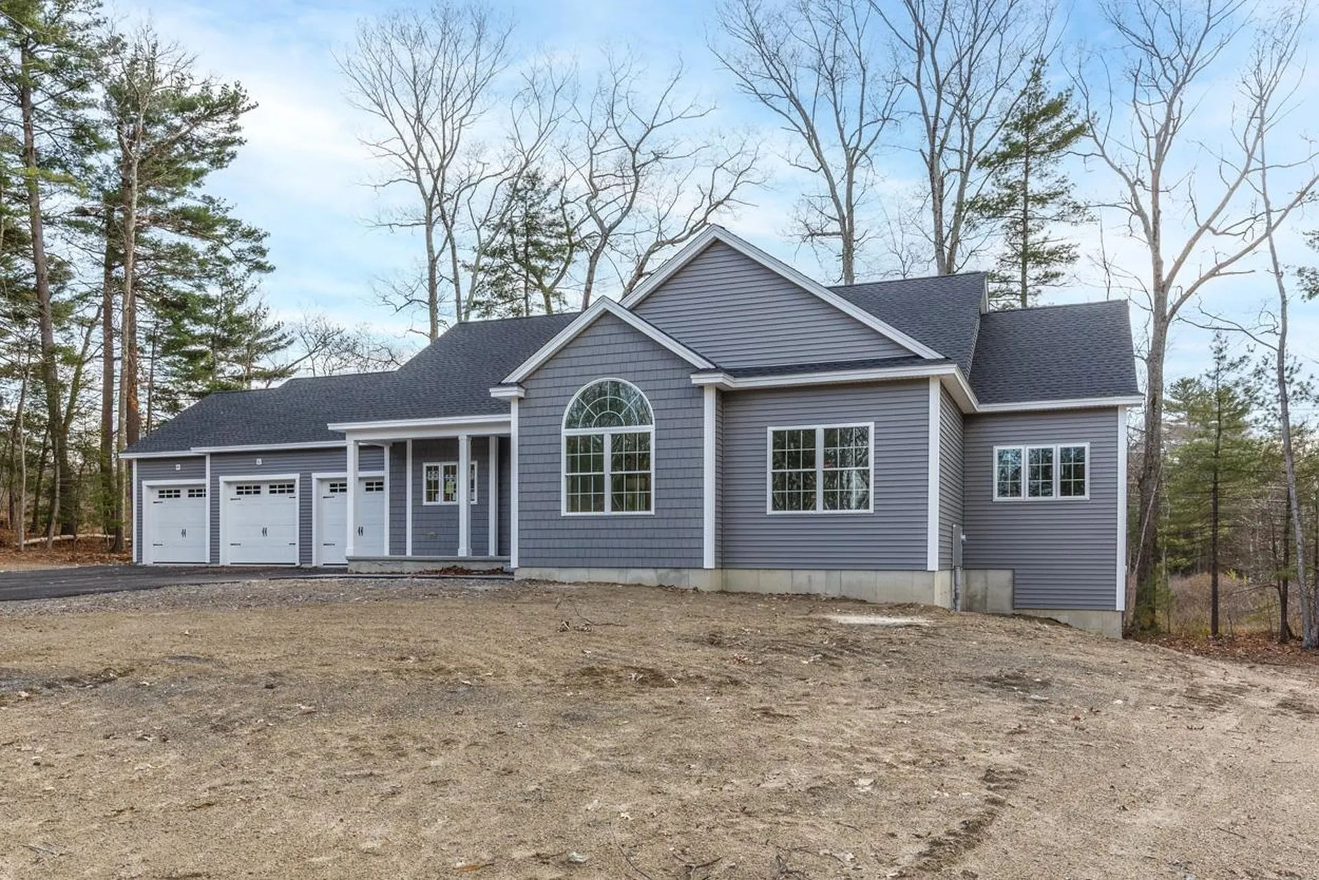 54 Haystack Circle Pelham NH 03076