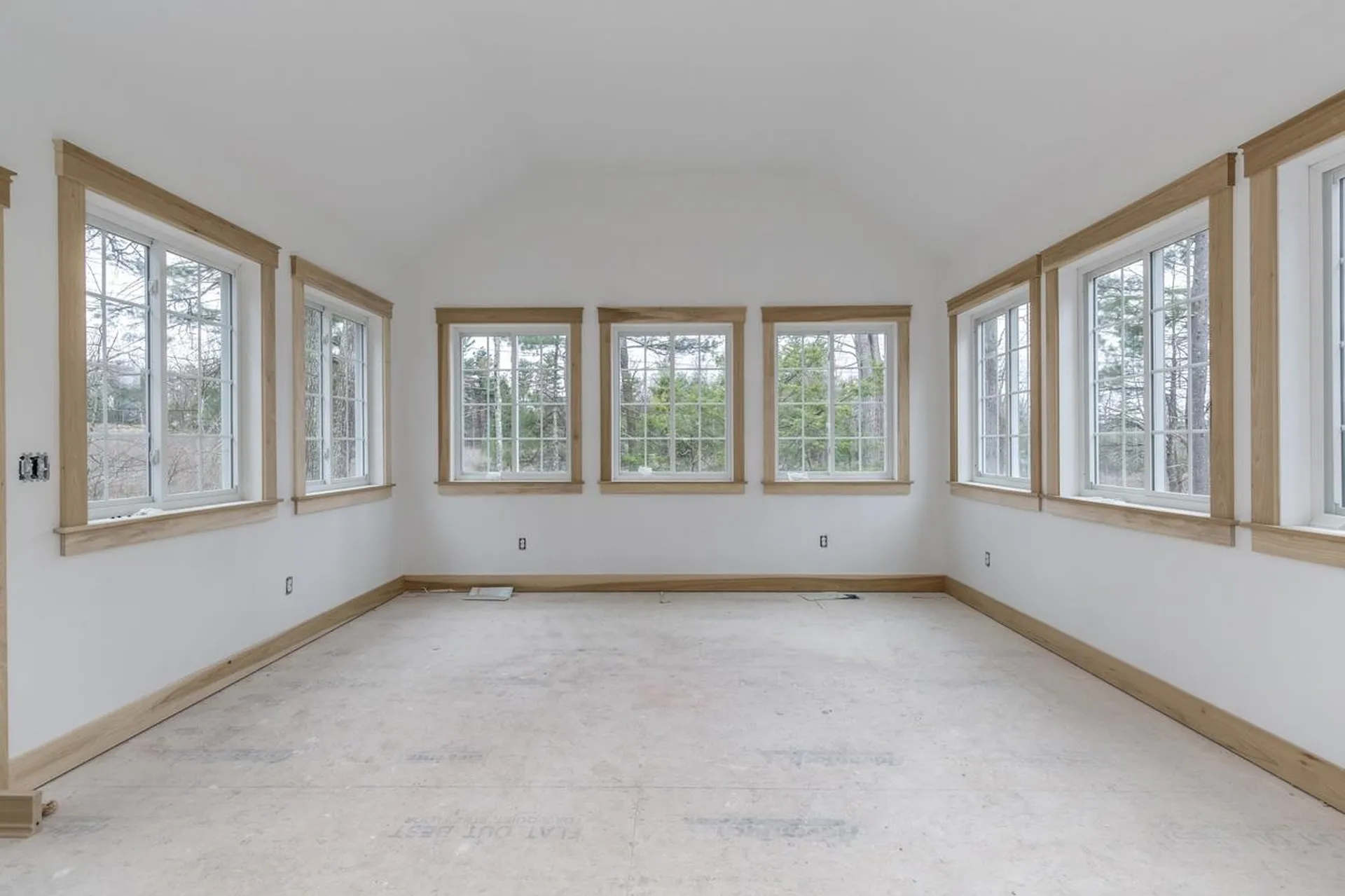54 Haystack Circle Pelham NH 03076