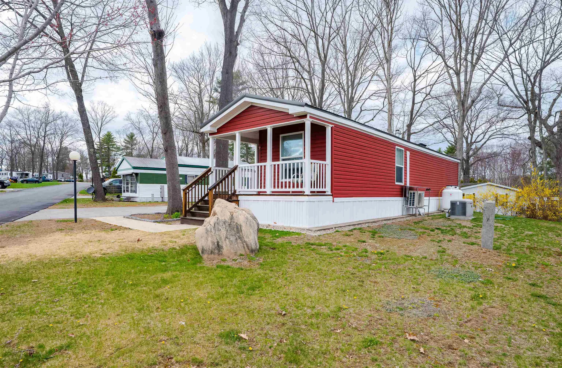 7 S Dewberry Lane Rochester NH 03867