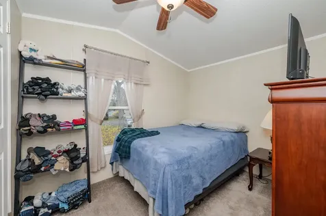 7 S Dewberry Lane Rochester NH 03867
