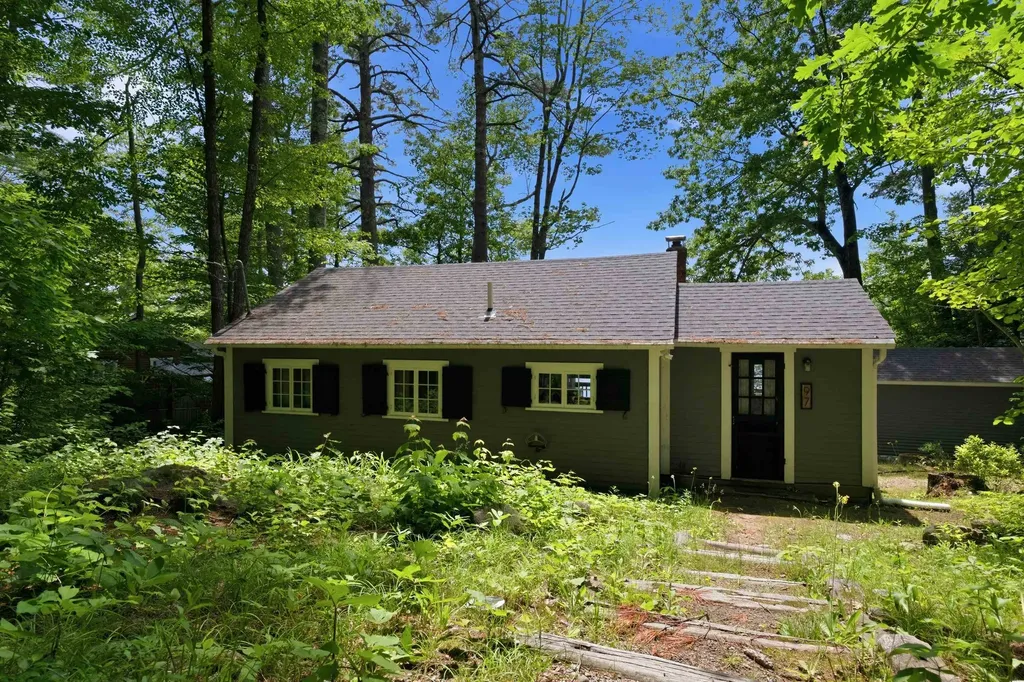 97 & 104 Burton Road Moultonborough NH 03254